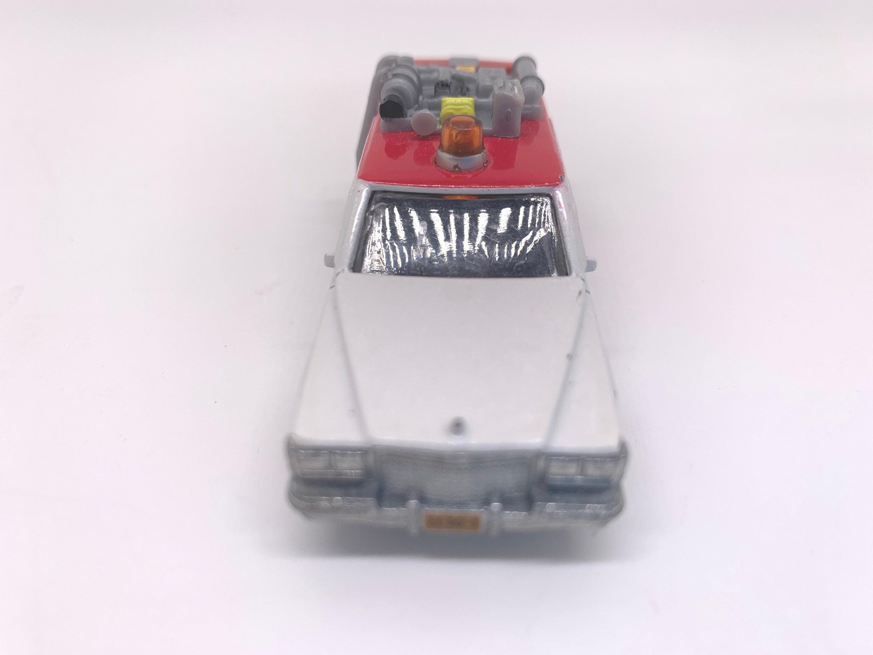 ヴィンテージ ホットウィール Ecto-1 と Ecto-2 ホワイト：ゴースト