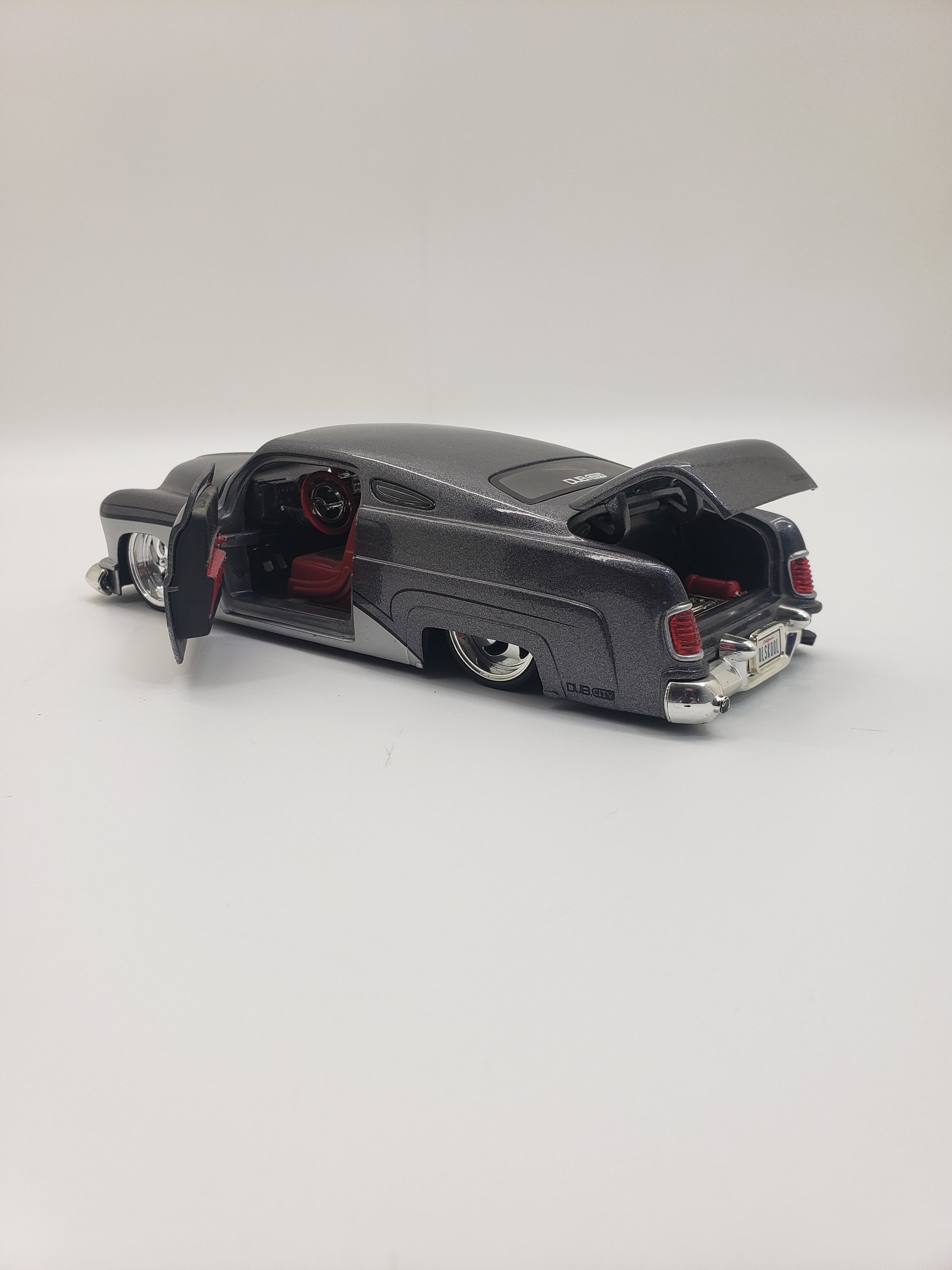 ミニカー DUB CITY 1951 MERCURY OLD SKOOL 1:18 ミニカー DUB CITY 1951 MERCURY OLD SKOOL 1:18 JADA TOYS DUB