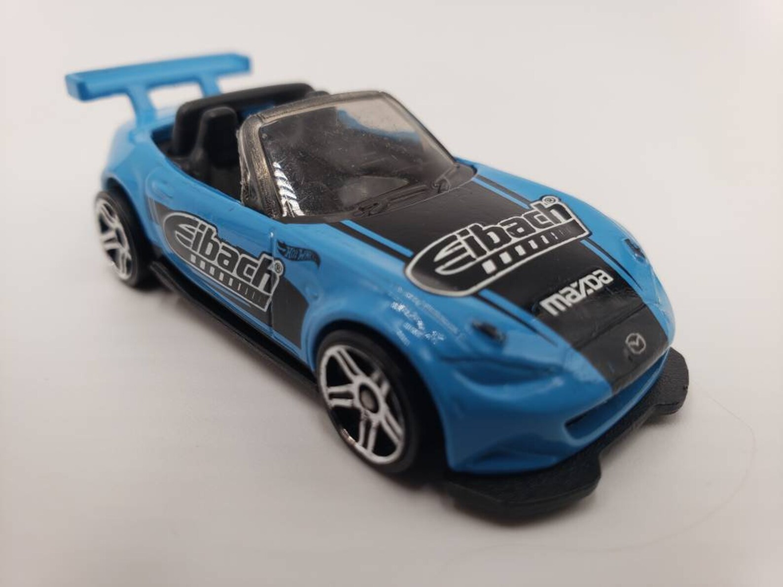 Hot wheels mazda miata