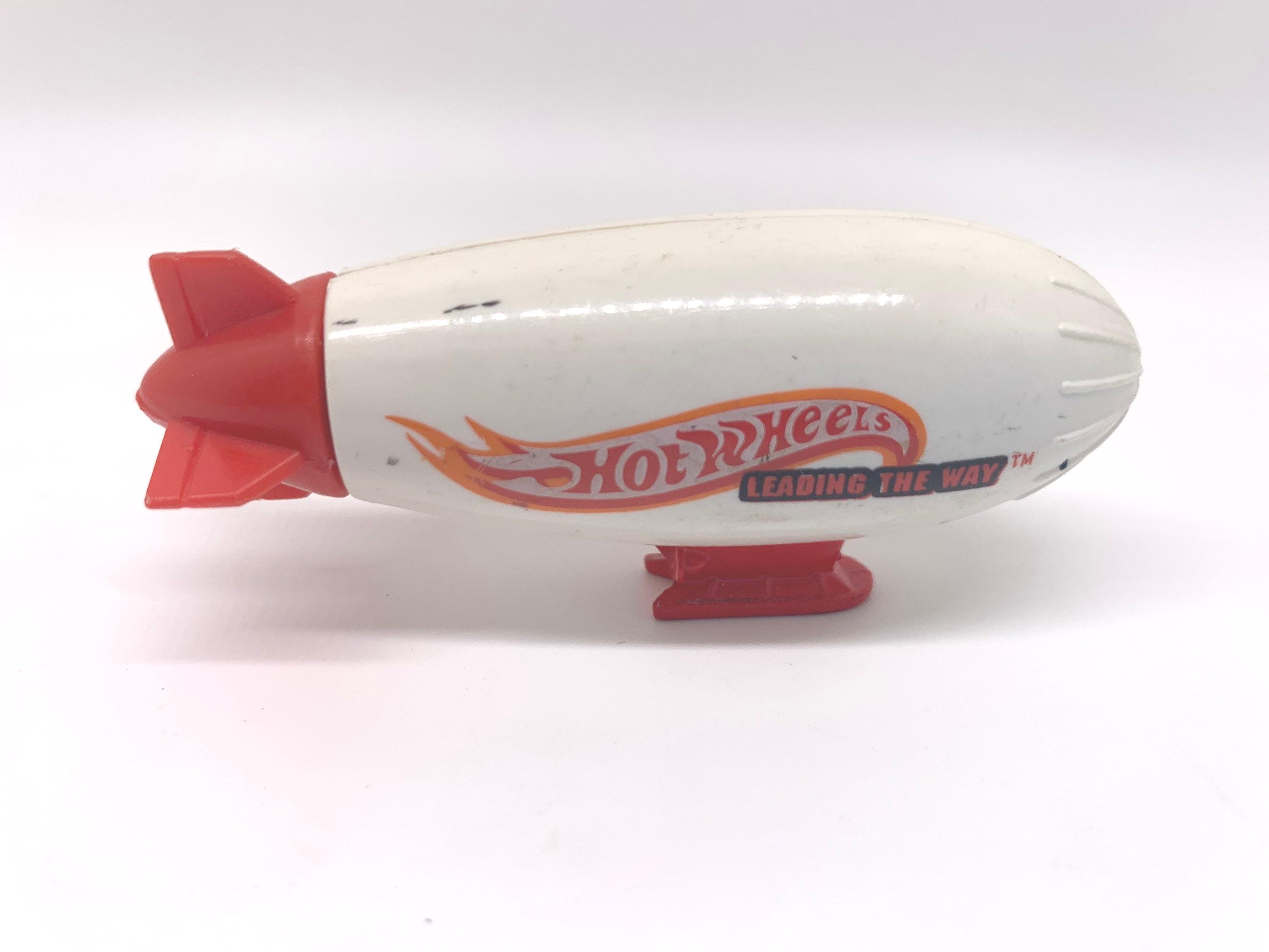 ヴィンテージ ホットウィール ブリンプ：ホワイト バーチャル