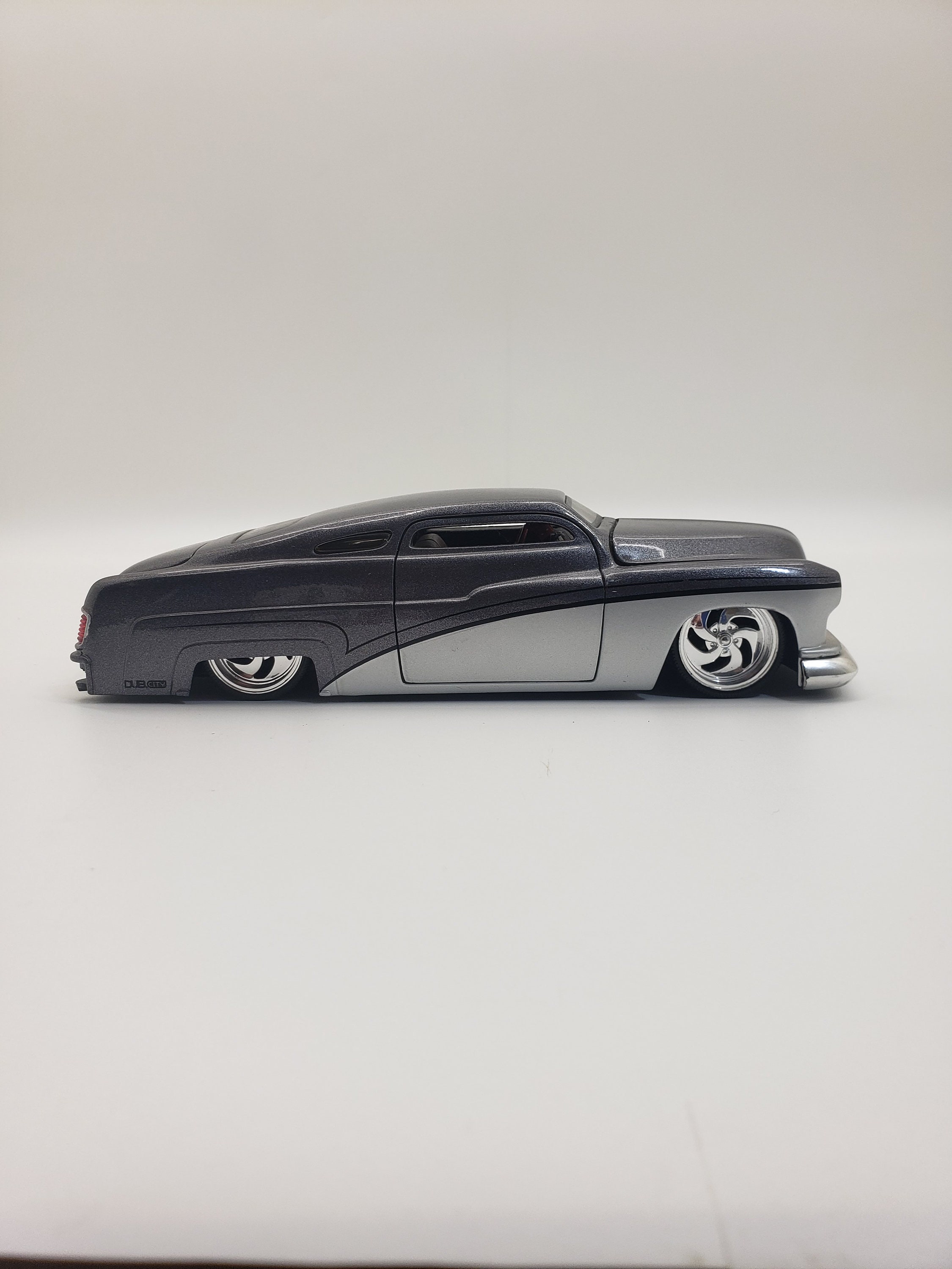 Jada 1951 Ford Mercury Gray Dub City Old Skool Perfect
