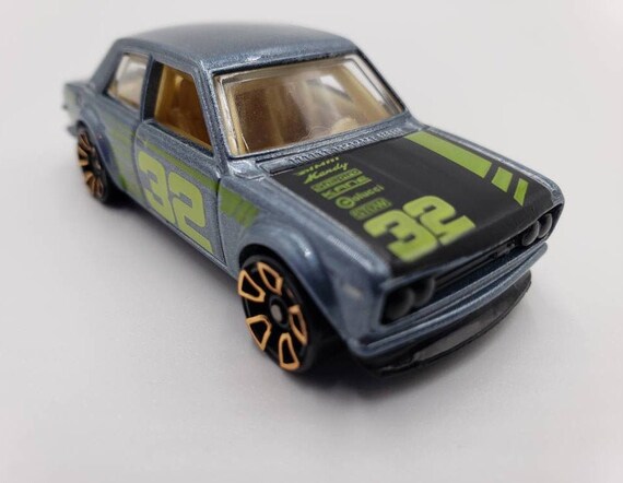 Datsun Bluebird 510 Faster Than Ever Vintage Diecast Car Hot