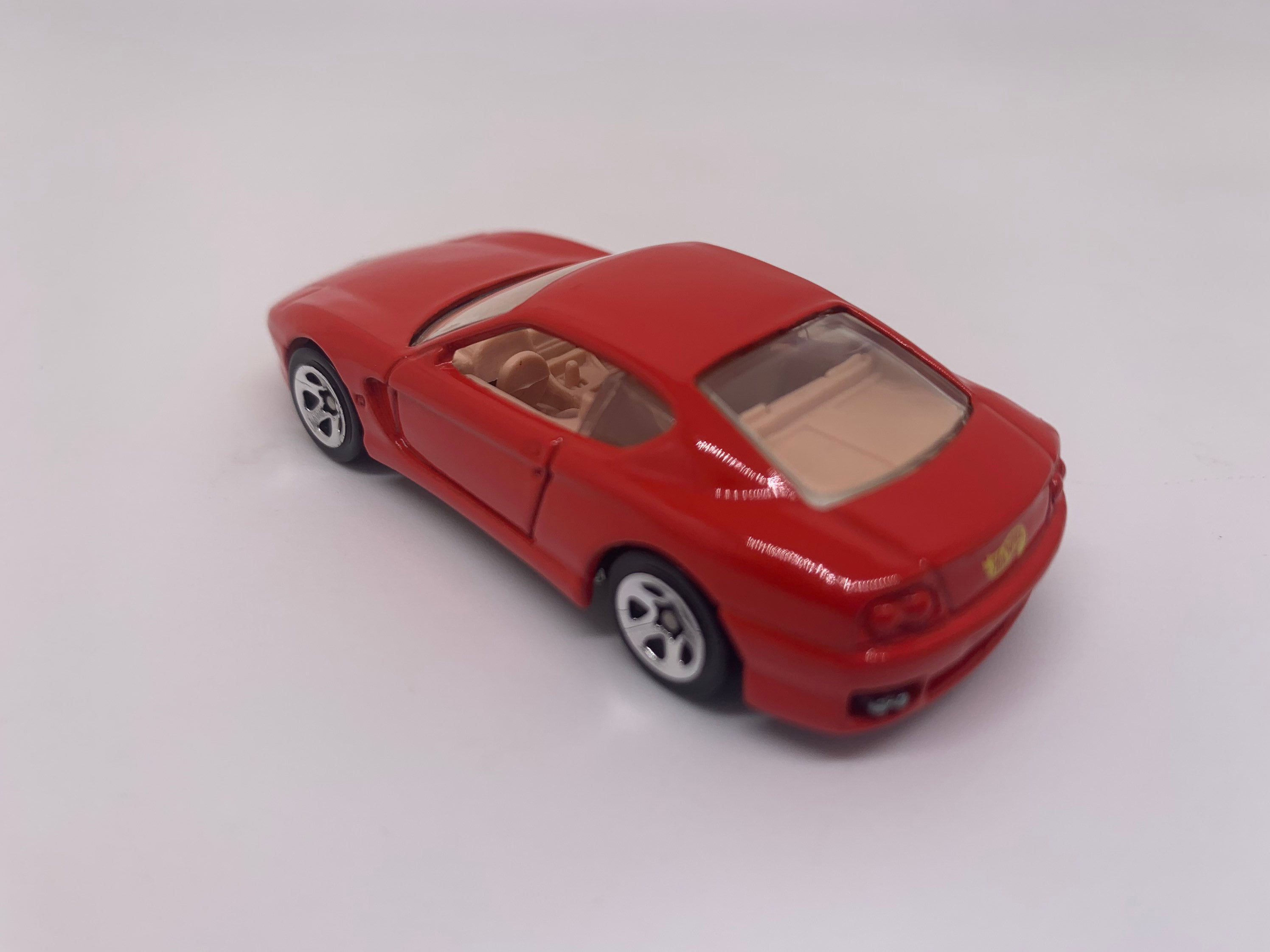 ホットウィール - Hot Wheels FERRARI 456M レッド/ホワイト Hot Wheels Ferrari 456M Red Perfect Birthday Gift Miniature
