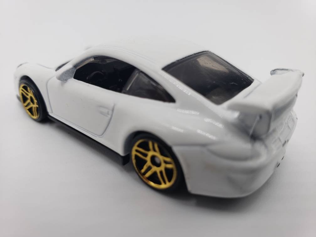 Porsche 911 GT3 RS - 2016 Hot Wheels (Euro Style) - Camco Toys