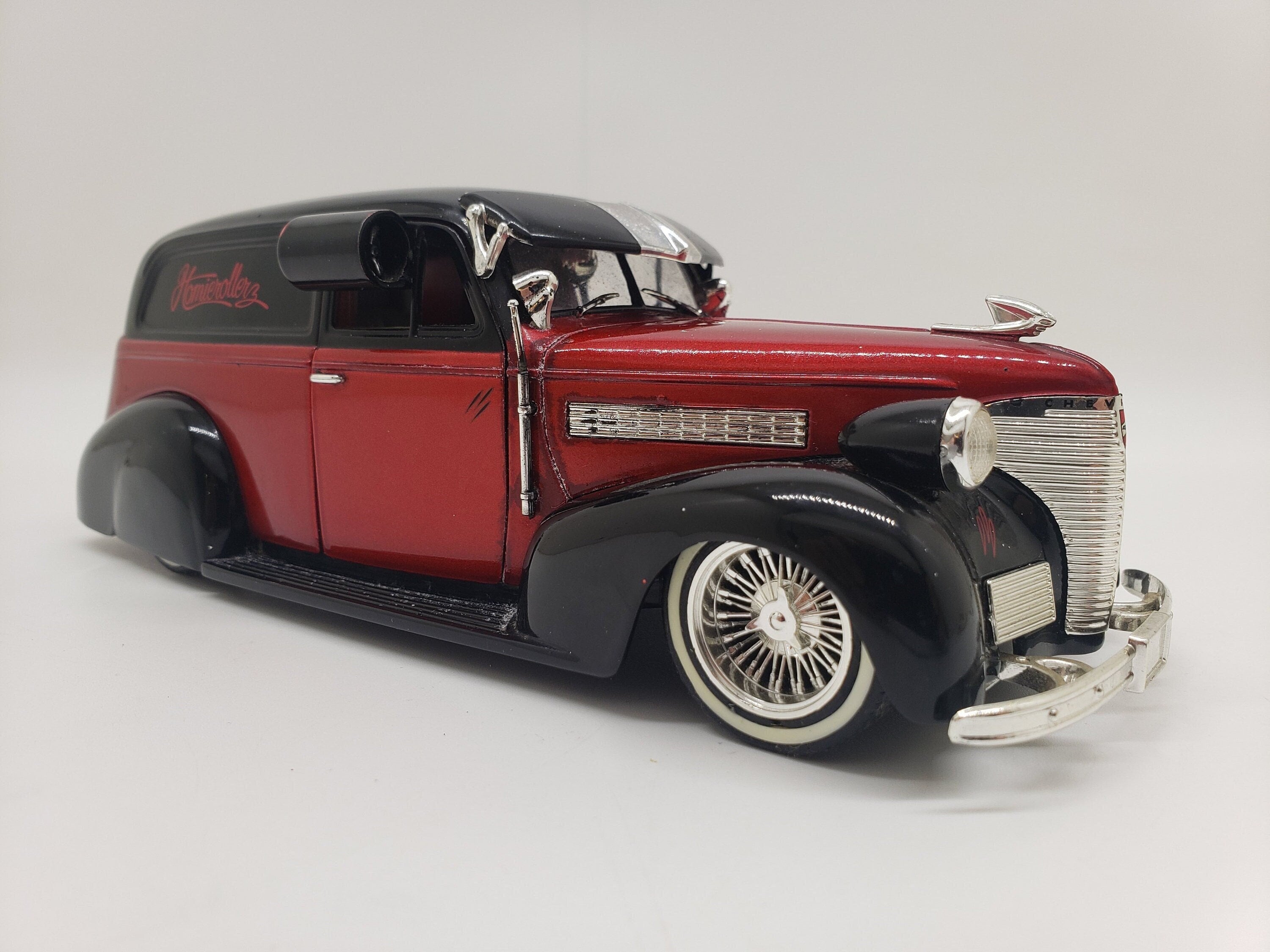 Jada 39' Chevy Delivery Dark Red Homie Rollerz Perfect Jada 39' Chevy Delivery Dark Red Homie Rollerz Perfect