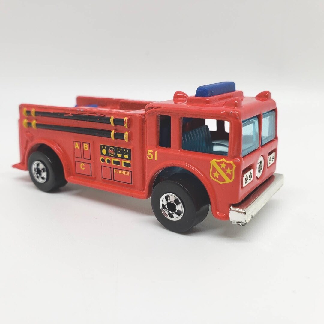 ヴィンテージ ホットウィール ファイアイーター レッド：メインライン