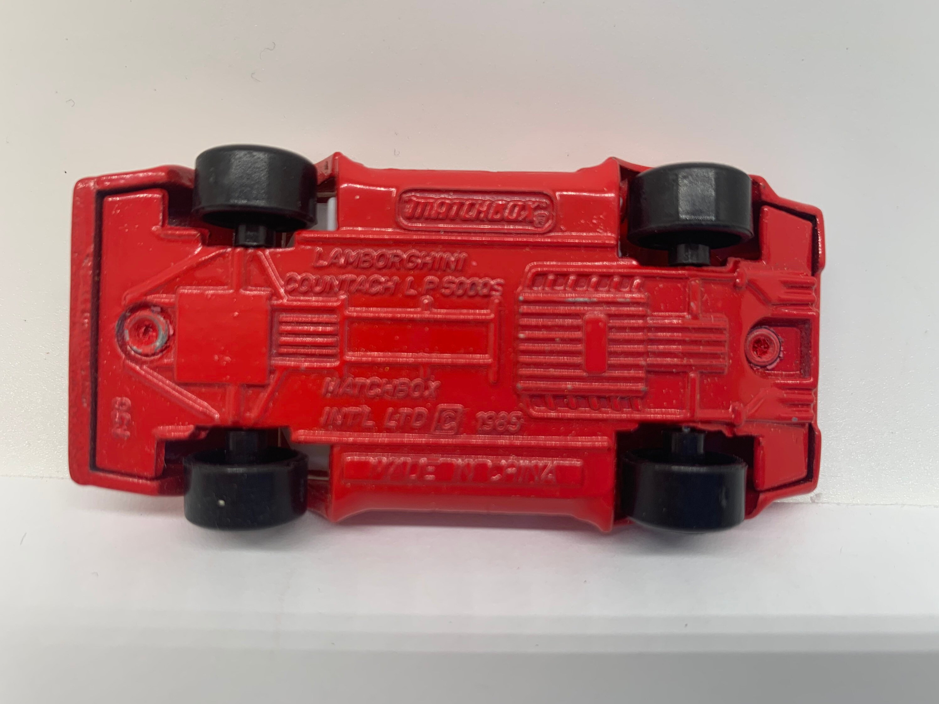 マッチボックス ランボルギーニ カウンタック LP500S レッド