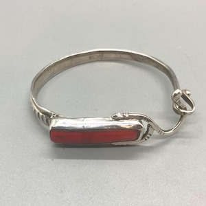 Mediterranean Coral Bracelet, Sterling Silver,Handmade Jewelry, Gemstone Jewelry, Made to fit your size
