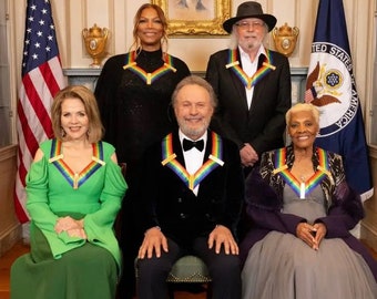 Kennedy Center Honors 2023 DVD, Tributes to Barry Gibb / Bee Gees, Dione Warwick, Billy Crystal, Renee Fleming & Queen Latifah