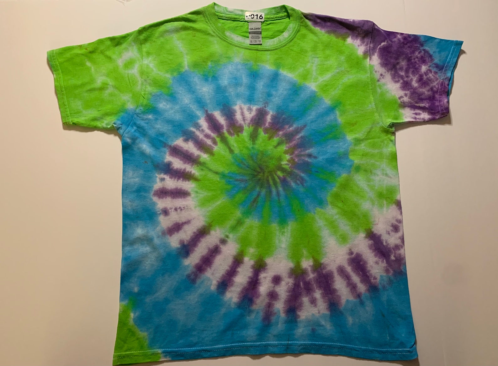Youth XL Tie Dye Turquoise Green and Purple Spiral | Etsy