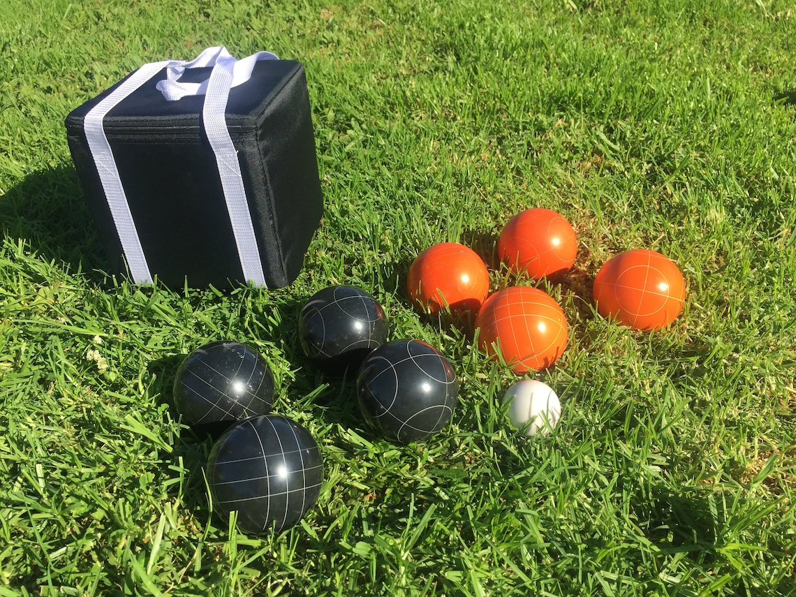 Premium Bocce Set - 107mm With Black And White Bosnia And