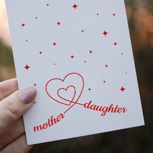 Tarjeta IMPRIMIBLE del Día de la Madre / Tarjeta del Corazón / Madre e Hija / Tarjeta del Día de San Valentín / Diseño de tarjeta simple / Tarjeta de descarga digital / 5x7
