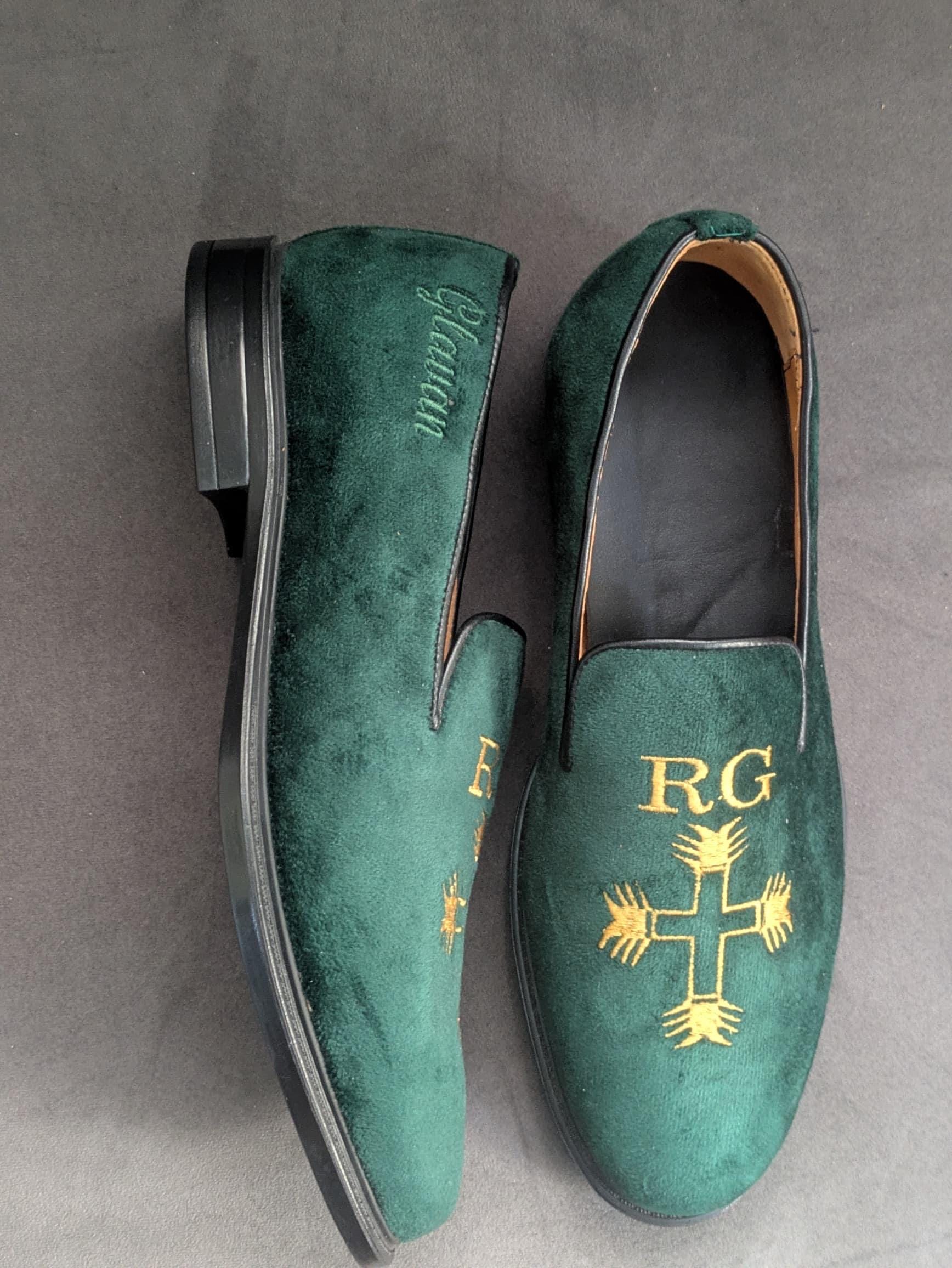 Loafers for Men Green Velvet Shoes of Fashion Embroidered Size 9 Amazon.com | Cenprmon Men main image 3