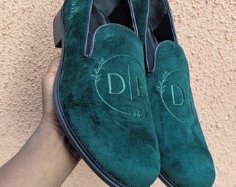handmade embroidered monogrammed green velvet leather loafer shoes personalized custom made footwear men gift