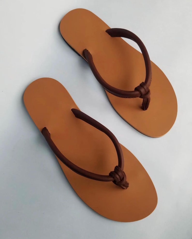 leather barefoot flipflop thong sandal holiday travel lightweight everyday sandal