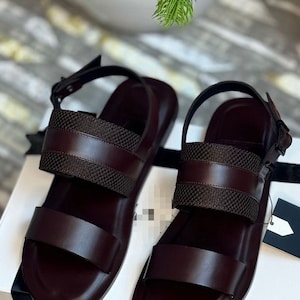Men brown leather strap sandal handmade barefoot woven band summer footwear casual everyday comfort Arabian style Middle East men sandal