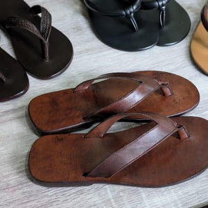 outdoor travel sandal leather men