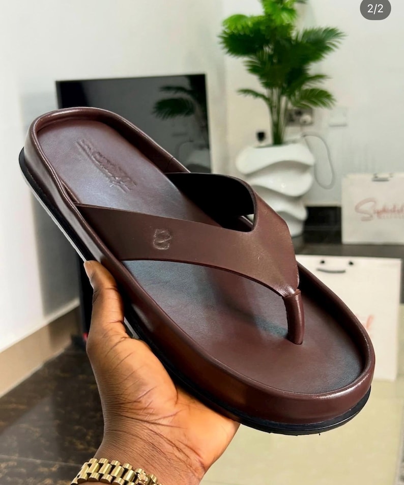 mens brown flip flop sandals