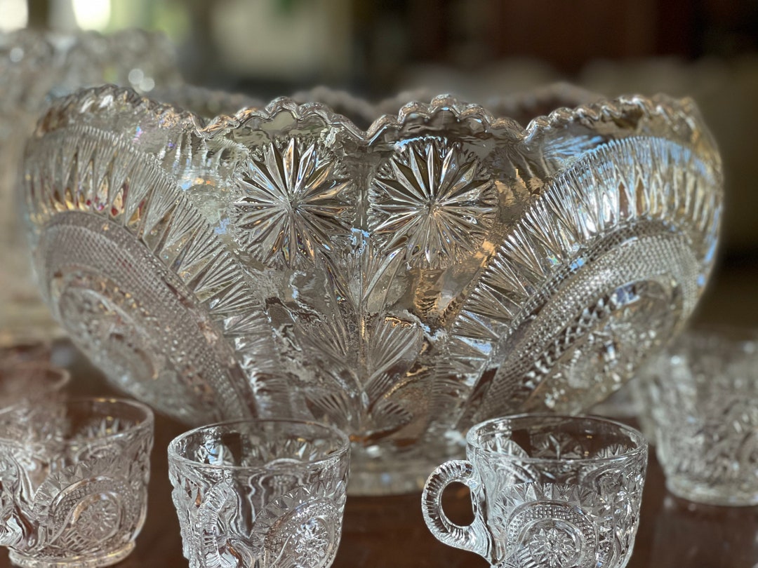 Pinwheel and Stars Crystal Punch Bowl Set 15 Matching Flared Cups