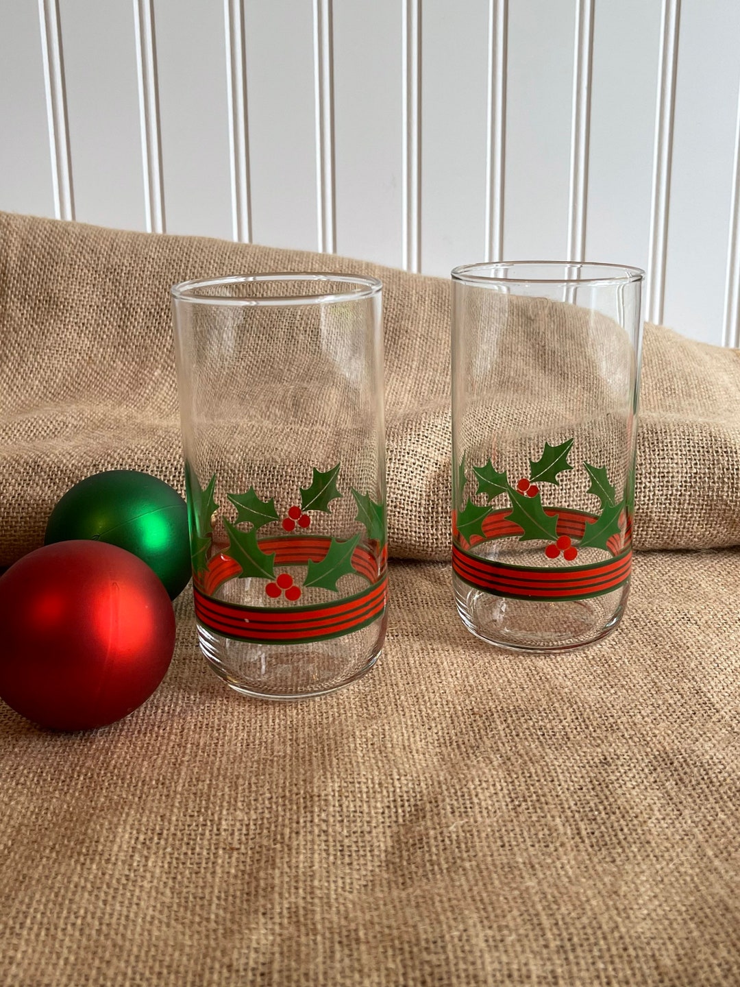 Spode Christmas Tree 13oz Wine Glasses, Set Of 4 - Festive Holiday Drinkware With Gold-Rimmed Seasonal Designs, Ideal For Red Or White Wine At Christmas Dinners And Family Gatherings: Wine Glasses - View #12