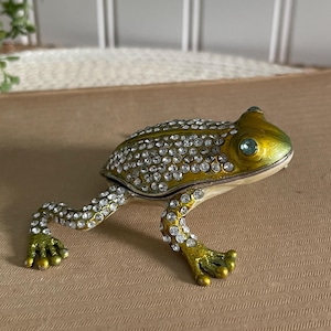 Bejeweled White Frog Trinket Box – Enamel Rhinestone Hinged