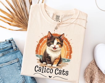 Retro Calico Cat Shirt, Calico Lover Tee, Cute Cat Lover T-Shirt, Funny Pet Owner Gift, Aesthetic Cat Graphic Tee for Women, Comfort Colors®