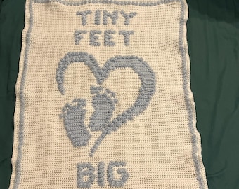Tiny Feet Receiving Blanket Pattern
