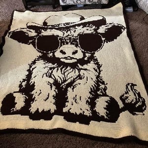 Patrón de manta de crochet con mosaico de vaca de las Tierras Altas (reversible y con superposición de mosaico)