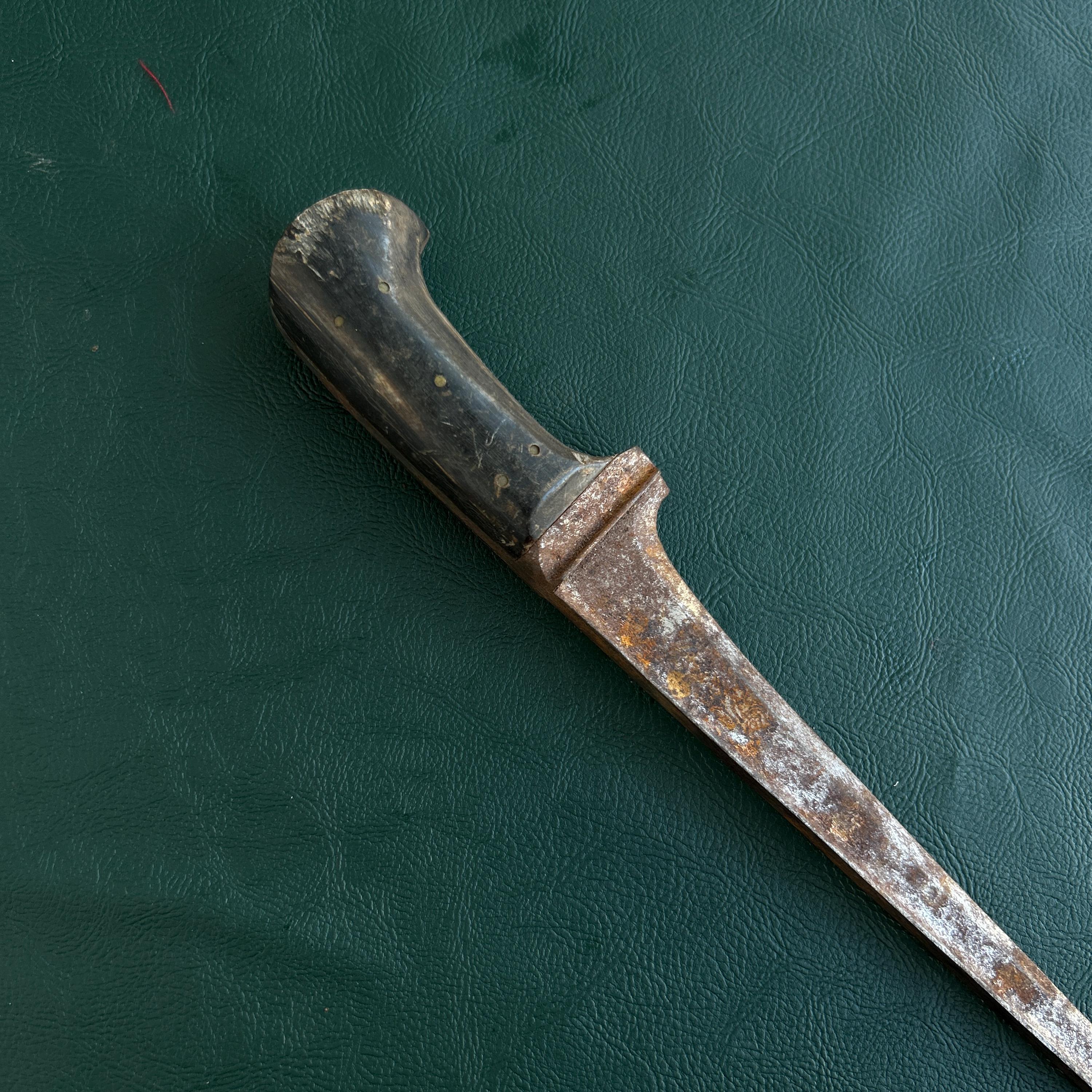 Vintage Mughal Indo Persian Bone Hand Grip Dagger With Damascus Blade ...
