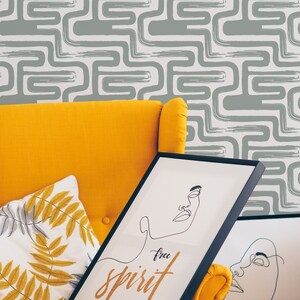 Tiny Maze Wallpaper in Sage Green Color, Abstract Removable Wallpaper, Self adhesive & Traditional