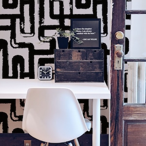 London Metro Lines Wallpaper, Timeless Home Decor, Traditional or Removable Wallpaper