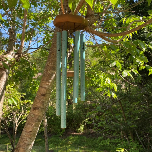 Carillon éolien joyeux, 24 pouces, métal bleu moyen, carillon éolien. Le son peut créer une sensation de paix et de détente