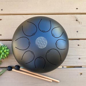 Tank Drum ~ 10 Inch 8 Note Steel Tongue Drum Hand Crafted Hand-Pan Percussion instrument Tank Drum, Sounds Healing Meditation Drum With Bag