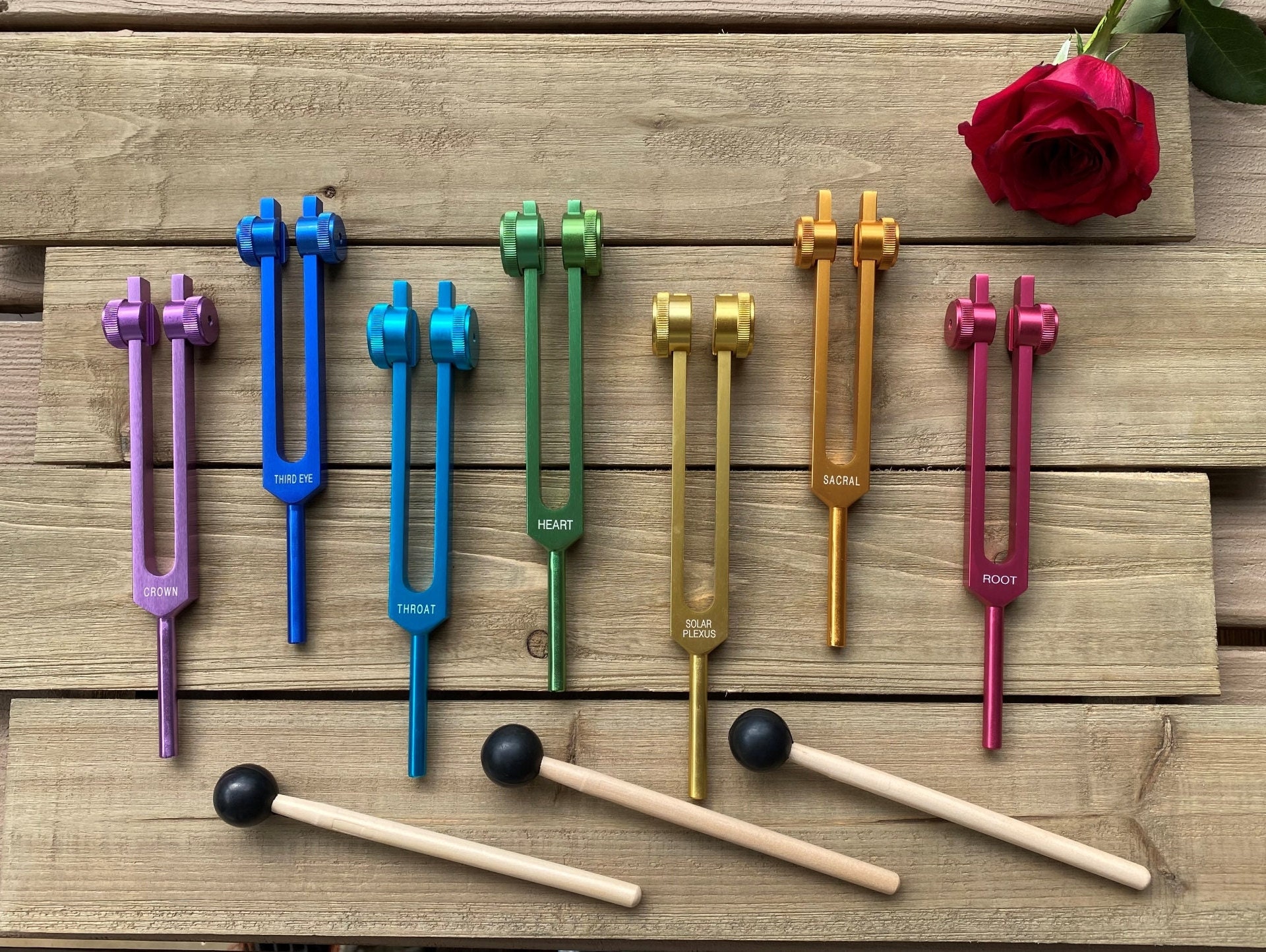 7チャクラサウンドヒーリング音叉セット：重み付き、カラー