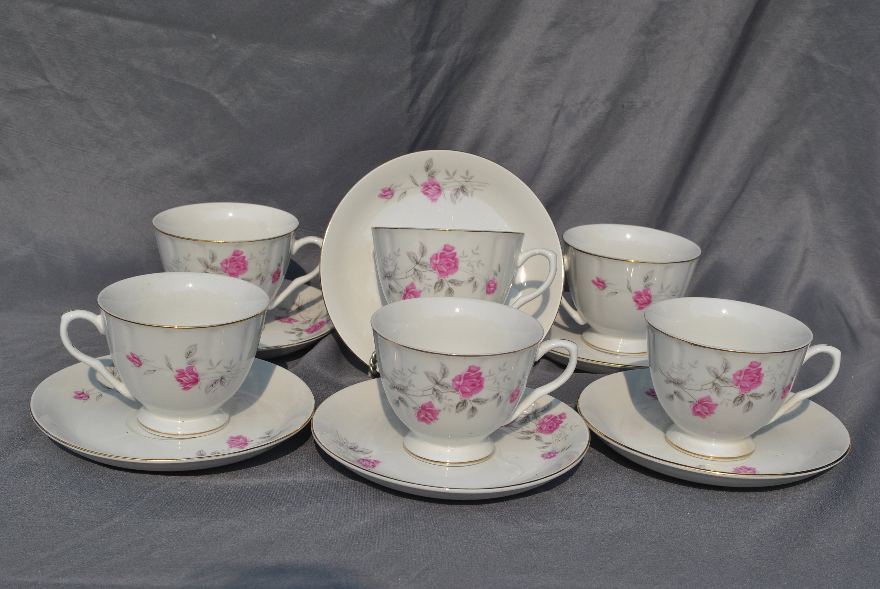 Hebei Porcelain Tea Cup and Saucer - Pink Roses - - Etsy