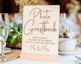 Foto Gastenboek Bord | Maak een foto voor de nieuwe heer en mevrouw | Bruiloft gastenboek teken | Houten en rustiek | Bruiloft tafeldecoraties