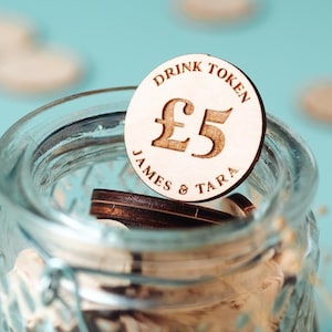 Fichas para bebidas con valor monetario para bodas y fiestas / Vales de madera para bebidas como obsequio / Personalizados y hechos a medida en libras esterlinas y dólares estadounidenses