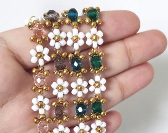 Crystal glass bead flower bracelets| Daisy flower bracelet | Rondelle beads| gold plated | Handmade jewellery | gifts for her