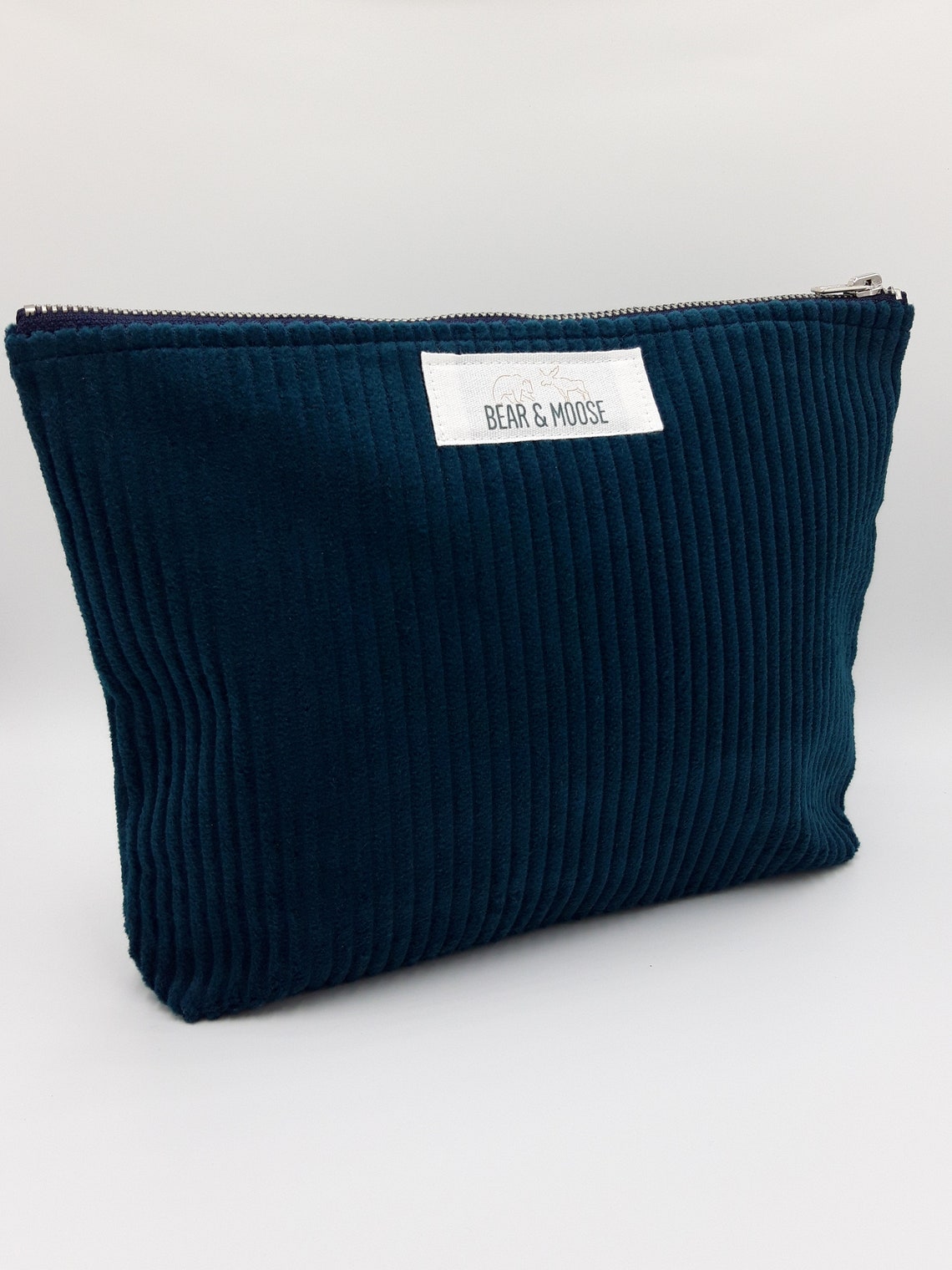 green pouch bag