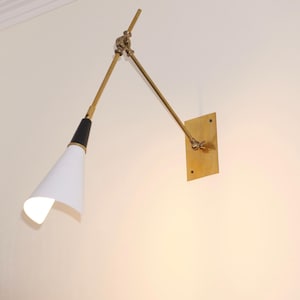 Elegant Handmade Brass wall lamp for your home decor