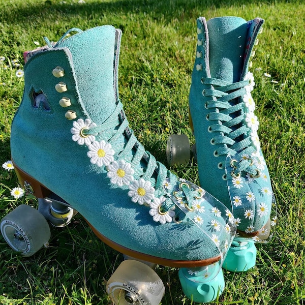 NOUVELLES COULEURS - Accessoire pour lacets de chaussure de patin à roulettes en chaîne, fleur marguerite (PAIRE)