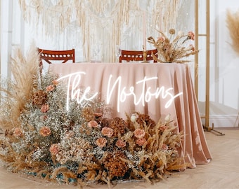 Nachname Hochzeit Leuchtreklame, Benutzerdefinierte Neon, Boho Leuchtreklame, Sweetheart Tischschild, personalisiertes Hochzeitsschild, Hochzeitsgeschenk, Neonhochzeitsdekor