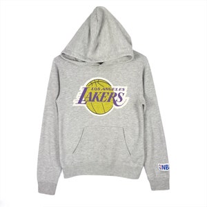 New Era sweatshirt crewneck Washed Graphic NBA Los Angeles Lakers purple  Los Angeles Lakers  CLOTHES & ACCESORIES \ Sweatshirts \ Hoodies  BASKETBALL \ NBA WESTERN CONFERENCE \ Los Angeles Lakers BASKETBALL \