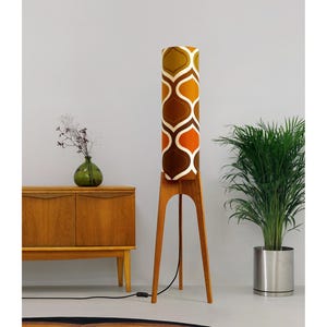 Archie Rocket Floor Lamp in Tangerine – Handmade from Vintage 70s Fabric & Wooden Lamp Base – Mid Century Modern Retro Lamp