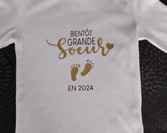 Bodie ou T-shirts unisexe personnalisé Annonces grossesse "Bientôt Grande sœur en 2024 ou Bientôt Grand frère en 2024"