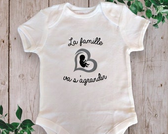 Bodysuits Personalized baby body pregnancy announcements "The family will grow"