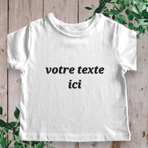 T-shirt enfant personnalisé avec le texte de votre choix sur le t-shirt et police d'écriture au choix image 1