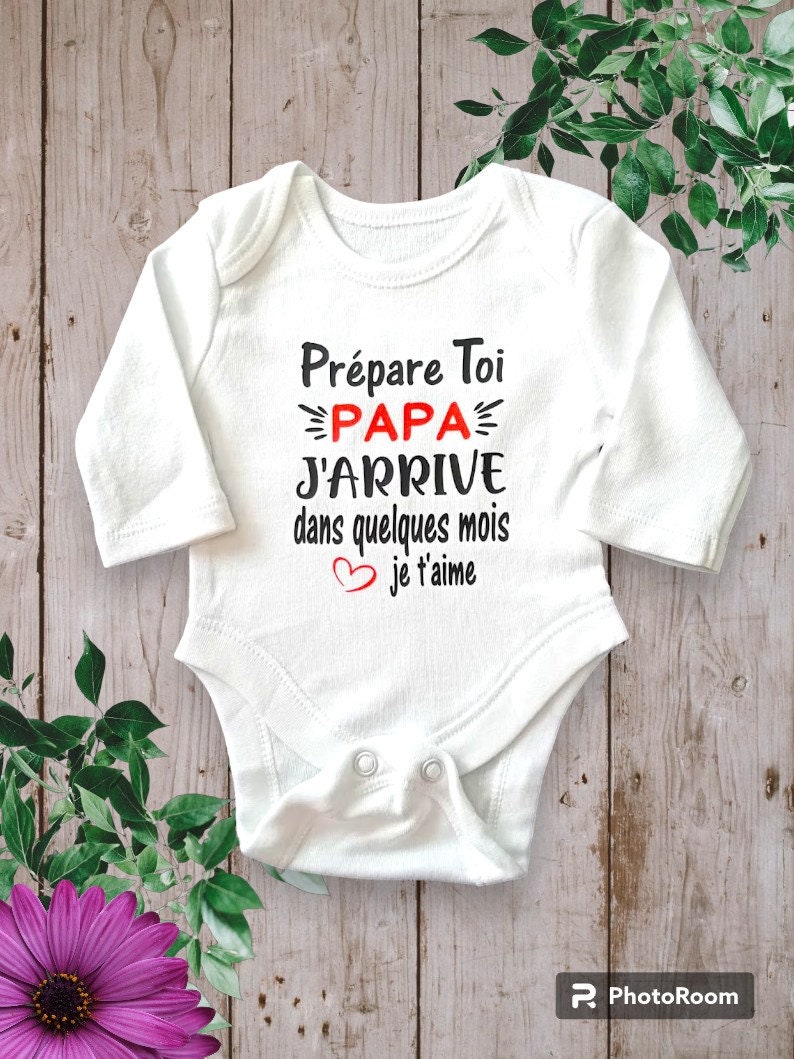 Bodie Body bébé personnalisé Annonces grossesse Prépare toi PAPA ou le mot de votre choix J'arrive dans quelques Mois Je t'aime Rouge