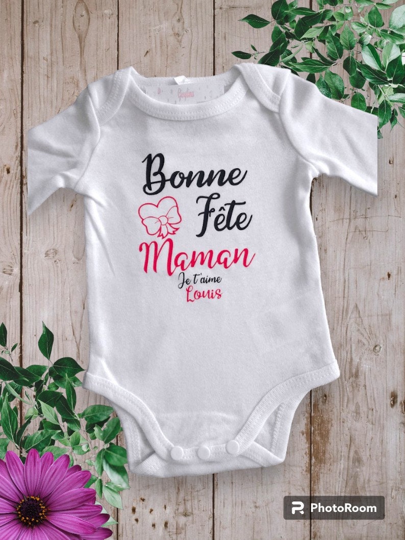 Personalized unisex baby bodysuits Happy Birthday DAD or the word of your choice Mom, grandma, etc. I love you and the first name of your choice Rouge