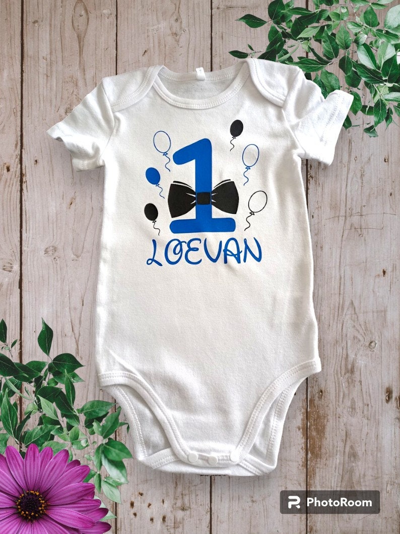 Bodie Body or personalized unisex t-shirt 1st birthday with the first name of your choice Bleu royale